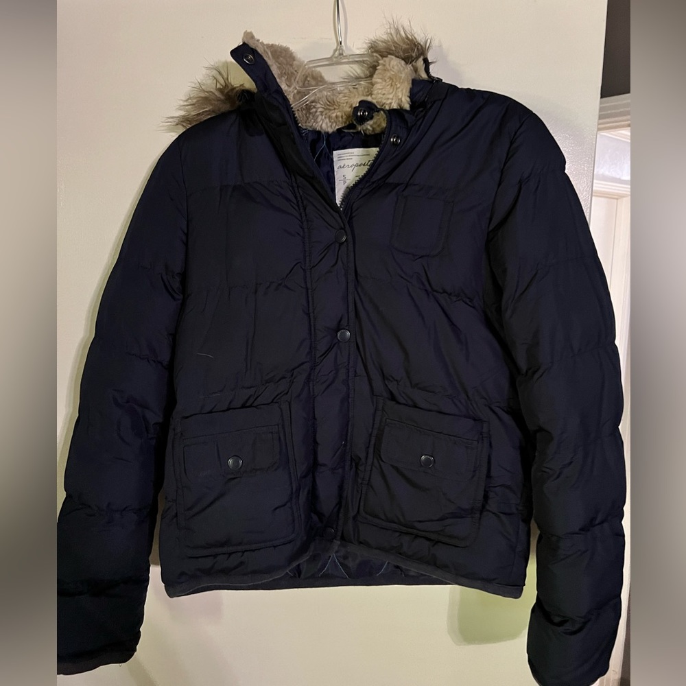 Navy puffer jacket